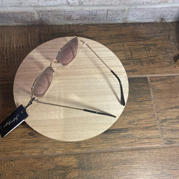 (NWT) Jeepers Peepers Sunglasses - Picture 5 of 5